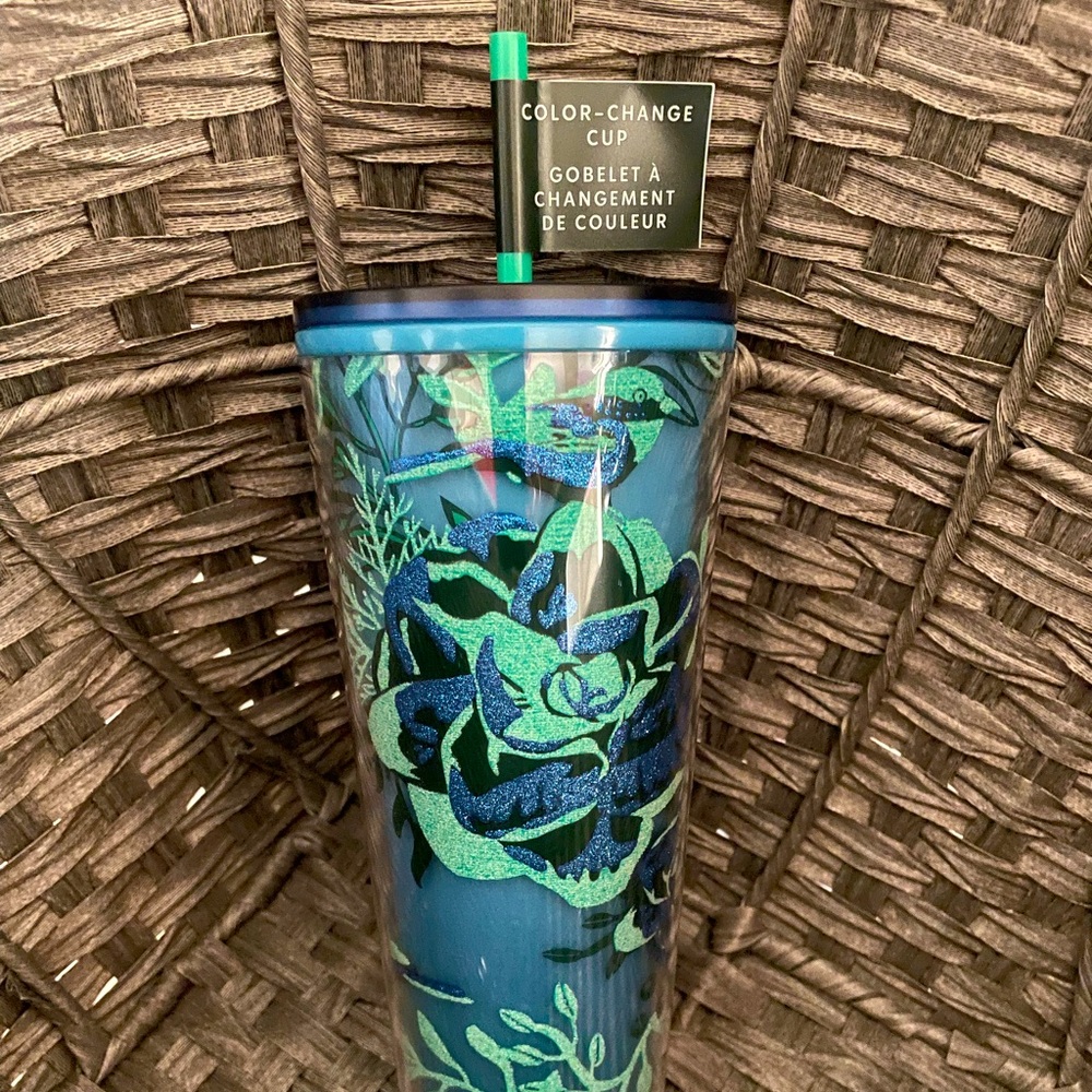 Starbucks Holiday Color Change Cup